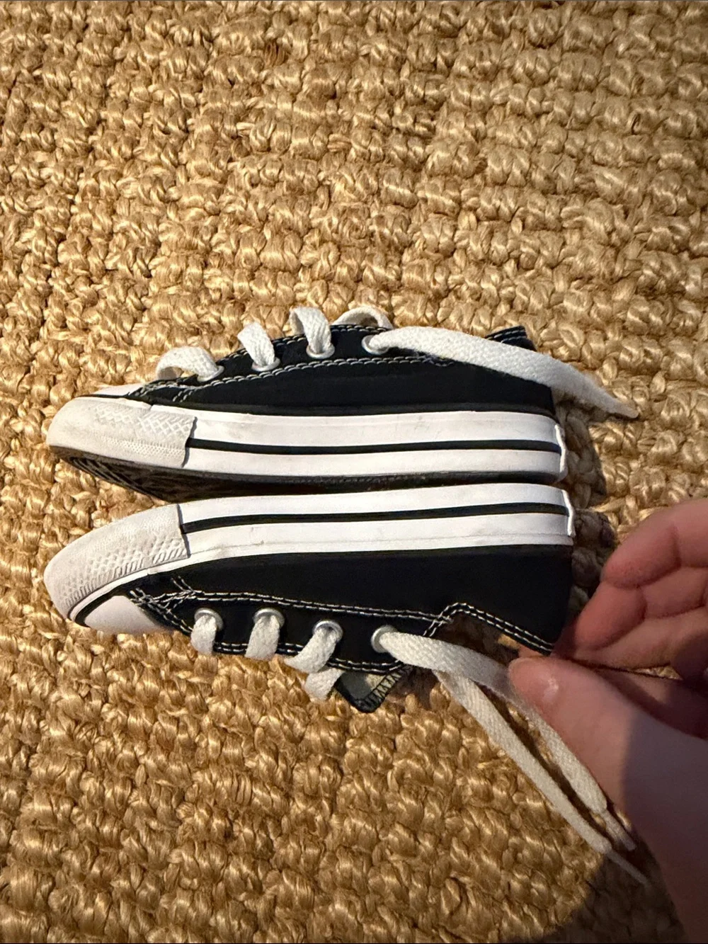 Converse Kids Low Top Sneakers - Black & White